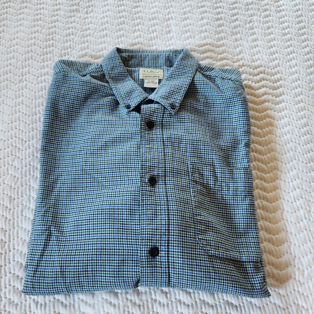 L.L.Bean Flannel Button Down Size XL
